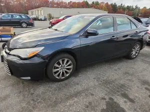 2015 TOYOTA CAMRY