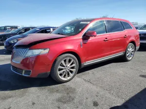 2011 LINCOLN MKT