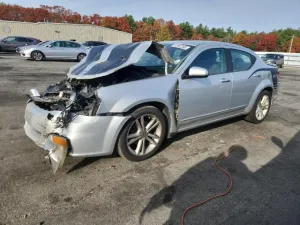 2012 DODGE AVENGER