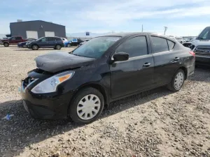2017 NISSAN VERSA