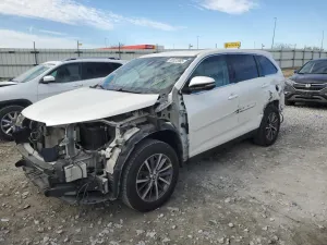 2019 TOYOTA HIGHLANDER