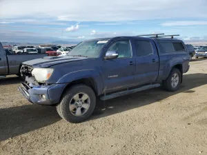 2015 TOYOTA TACOMA