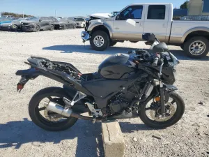 2013 HONDA CBR CYCLE