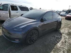2023 TESLA MODEL Y
