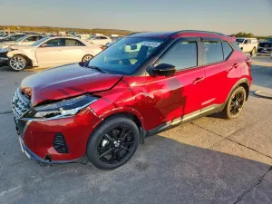 2022 NISSAN KICKS