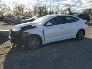 2017 HYUNDAI ELANTRA