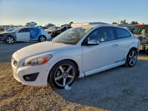 2011 VOLVO C30