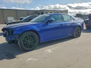 2018 CHRYSLER 300