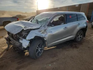 2018 TOYOTA HIGHLANDER