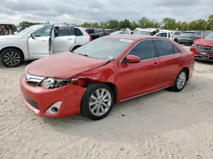 2013 TOYOTA CAMRY