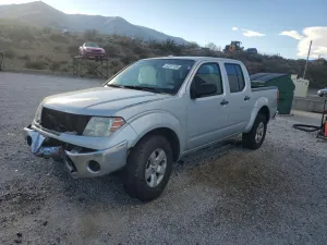 2011 NISSAN FRONTIER