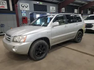 2002 TOYOTA HIGHLANDER