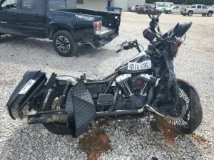 2007 HARLEY-DAVIDSON FL