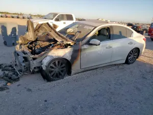2014 INFINITI Q50