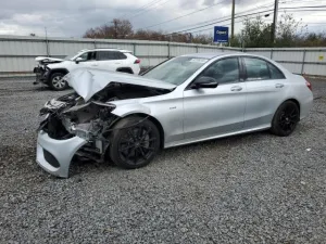2016 MERCEDES-BENZ C-CLASS
