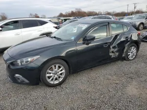 2016 MAZDA 3