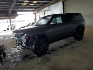 2026 RIVIAN RIS