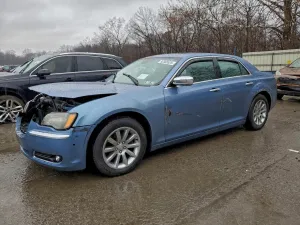 2011 CHRYSLER 300