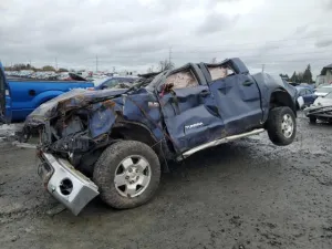 2012 TOYOTA TUNDRA
