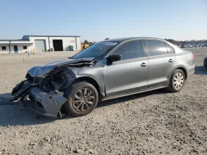 2015 VOLKSWAGEN JETTA