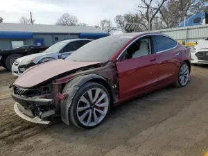 2018 TESLA MODEL 3