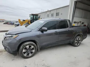 2017 HONDA RIDGELINE