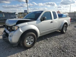 2016 NISSAN FRONTIER