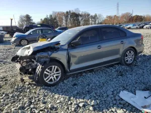 2015 VOLKSWAGEN JETTA