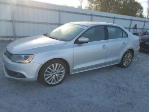 2013 VOLKSWAGEN JETTA