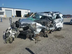 2013 CHEVROLET SUBURBAN