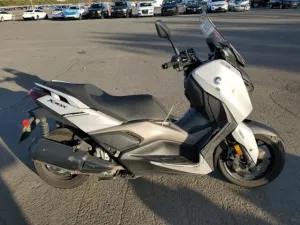 2024 YAMAHA CZD300 A