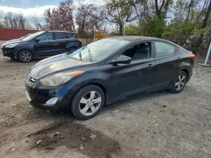 2012 HYUNDAI ELANTRA