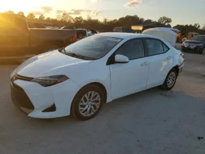 2019 TOYOTA COROLLA