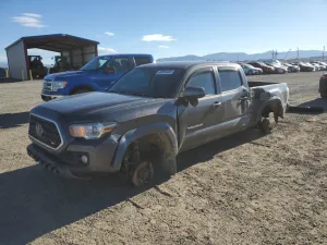 2016 TOYOTA TACOMA