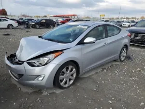 2013 HYUNDAI ELANTRA