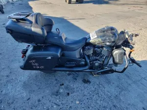 2024 INDIAN MOTORCYCLE CO. MOTORCYCLE