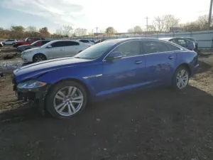 2017 JAGUAR XJ