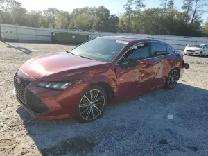 2020 TOYOTA AVALON