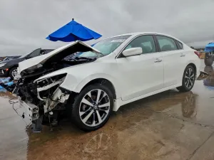 2017 NISS ALTIMA
