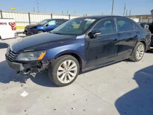 2014 VOLKSWAGEN PASSAT