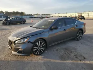 2020 NISSAN ALTIMA