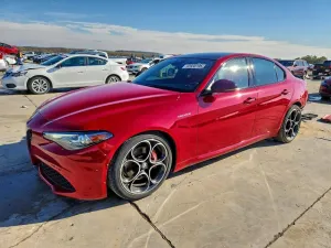 2022 ALFA ROMEO GIULIA SUP
