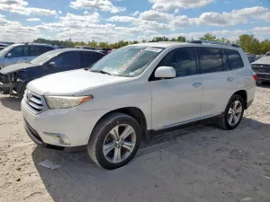 2011 TOYOTA HIGHLANDER