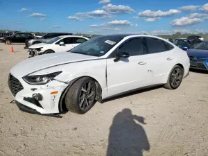 2021 HYUNDAI SONATA