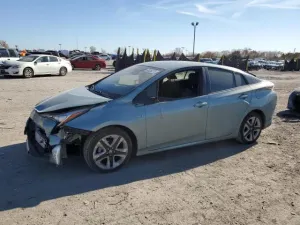 2017 TOYOTA PRIUS