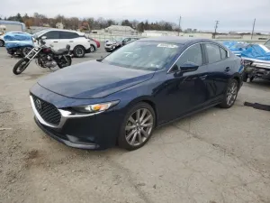 2020 MAZDA 3