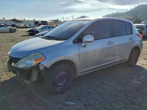 2011 NISSAN VERSA