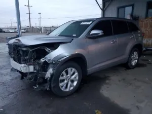 2015 TOYOTA HIGHLANDER