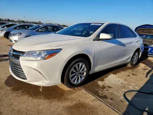 2016 TOYOTA CAMRY