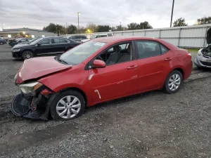 2015 TOYOTA COROLLA